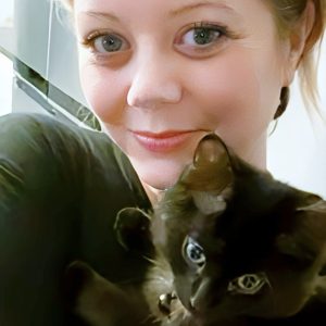 Pet Care Specialist Nicole and her best friends little black kitty, Howell MI